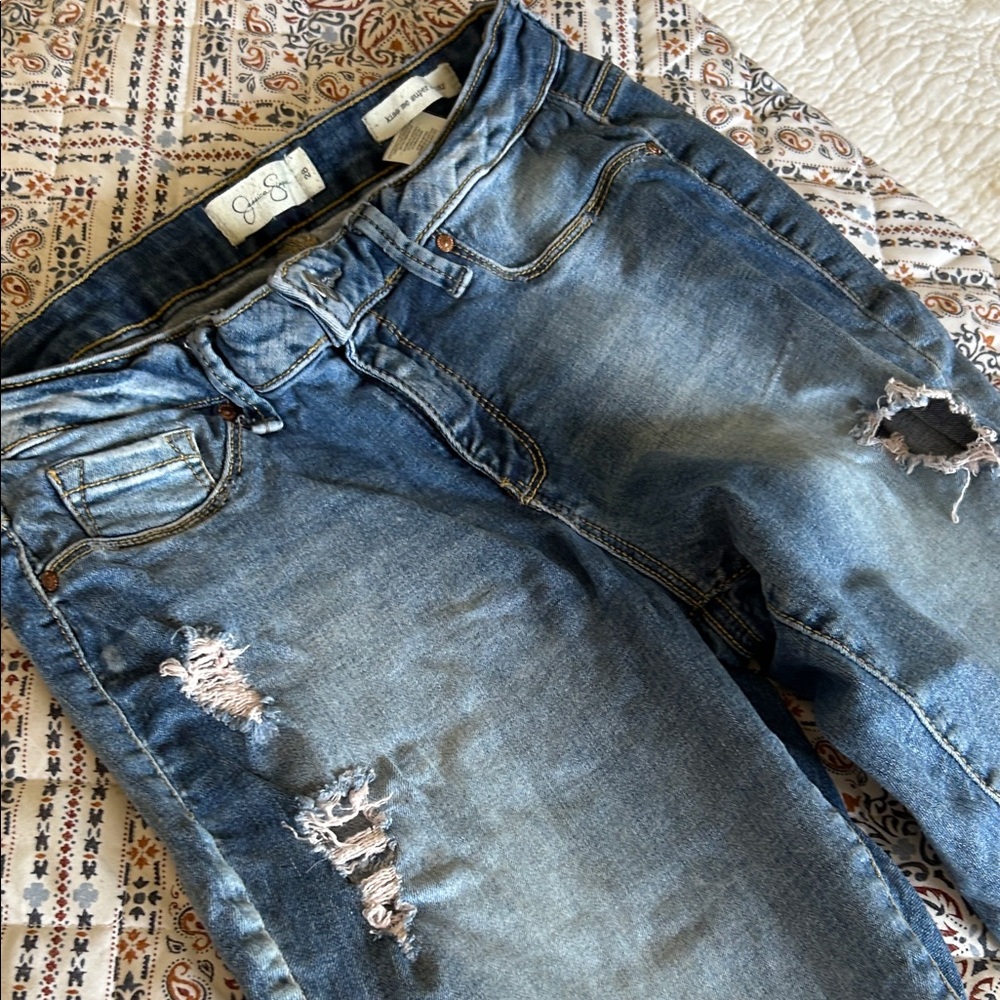 Jessica Simpson Classic Blue Ripped Boyfriend Jeans